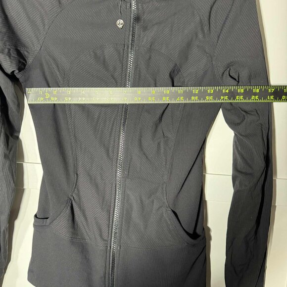 Lululemon athletica reversable Sweater Zipper hoodie pockets Black Size 6 - Picture 10 of 11
